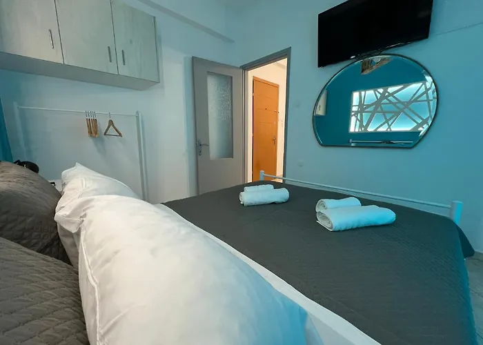 Snug Shack